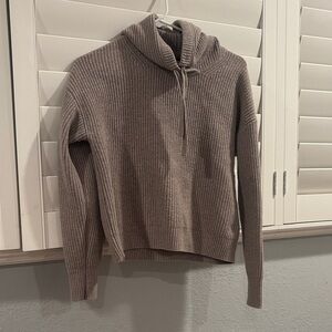 GAP Women's Ribbed Knit Sweater - Taupe